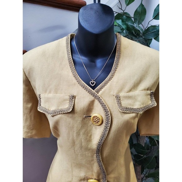 Nuova Stella Women's Cream Polyester Short Sleeve Blazer & Skirt 2 Pc's Suit S - Picture 2 of 12